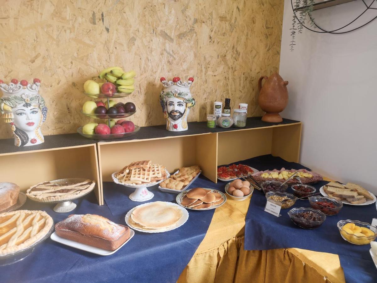 Sicily In Love 2 - Rooms & Breakfast Taormina Exterior foto